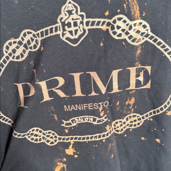 Pebby forevee PRIME MANIFESTO BLEACHED OUT SIDE SLIT TEE, Small - Picture 5 of 6